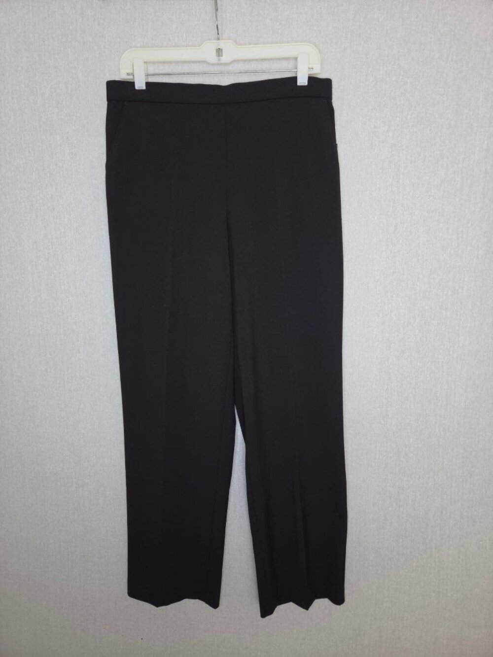 NWT Briggs New York Black Pull-On Straight Leg Pants Size 12 Elastic Waist Pocke